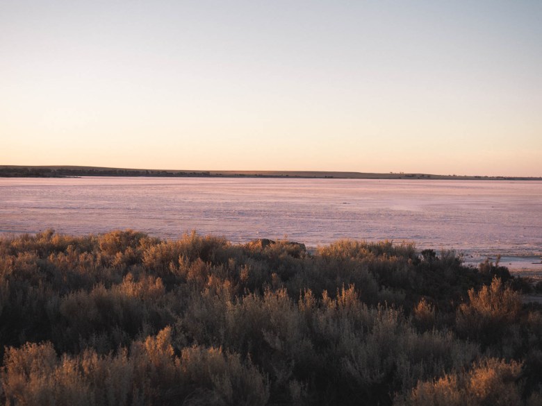 Lago Tyrrell al atardecer