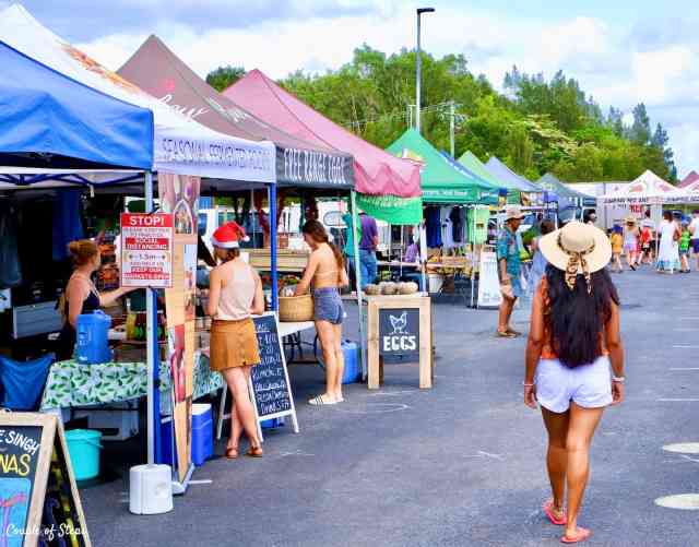 El mercado de agricultores, Byron Bay