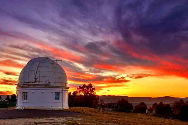 Atardecer en el Monte Stromlo, Territorio de la Capital Australiana