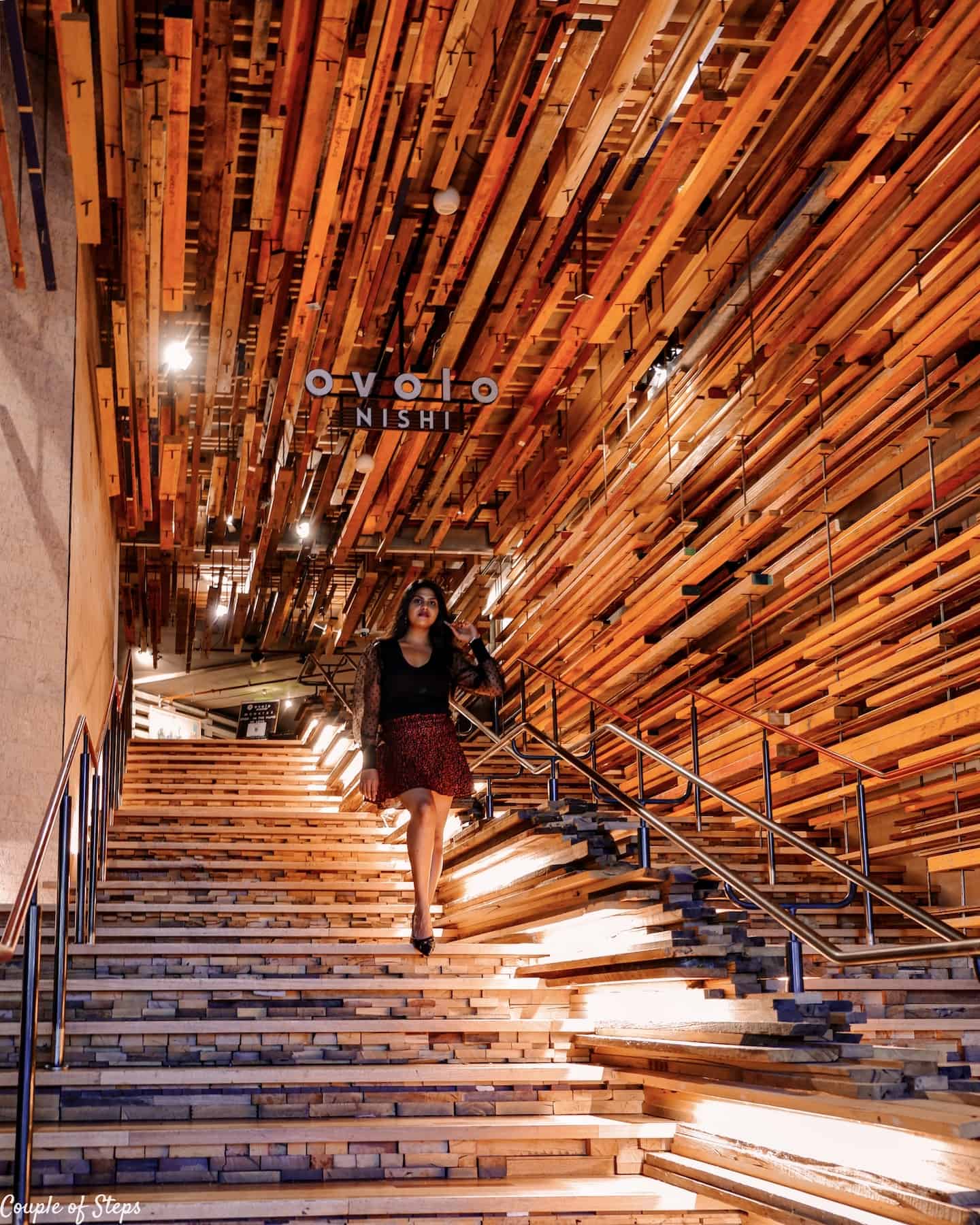 alinear a lo ancho La gran escalera de Ovolo Nishi, uno de los lugares más instagrameables de Canberra
